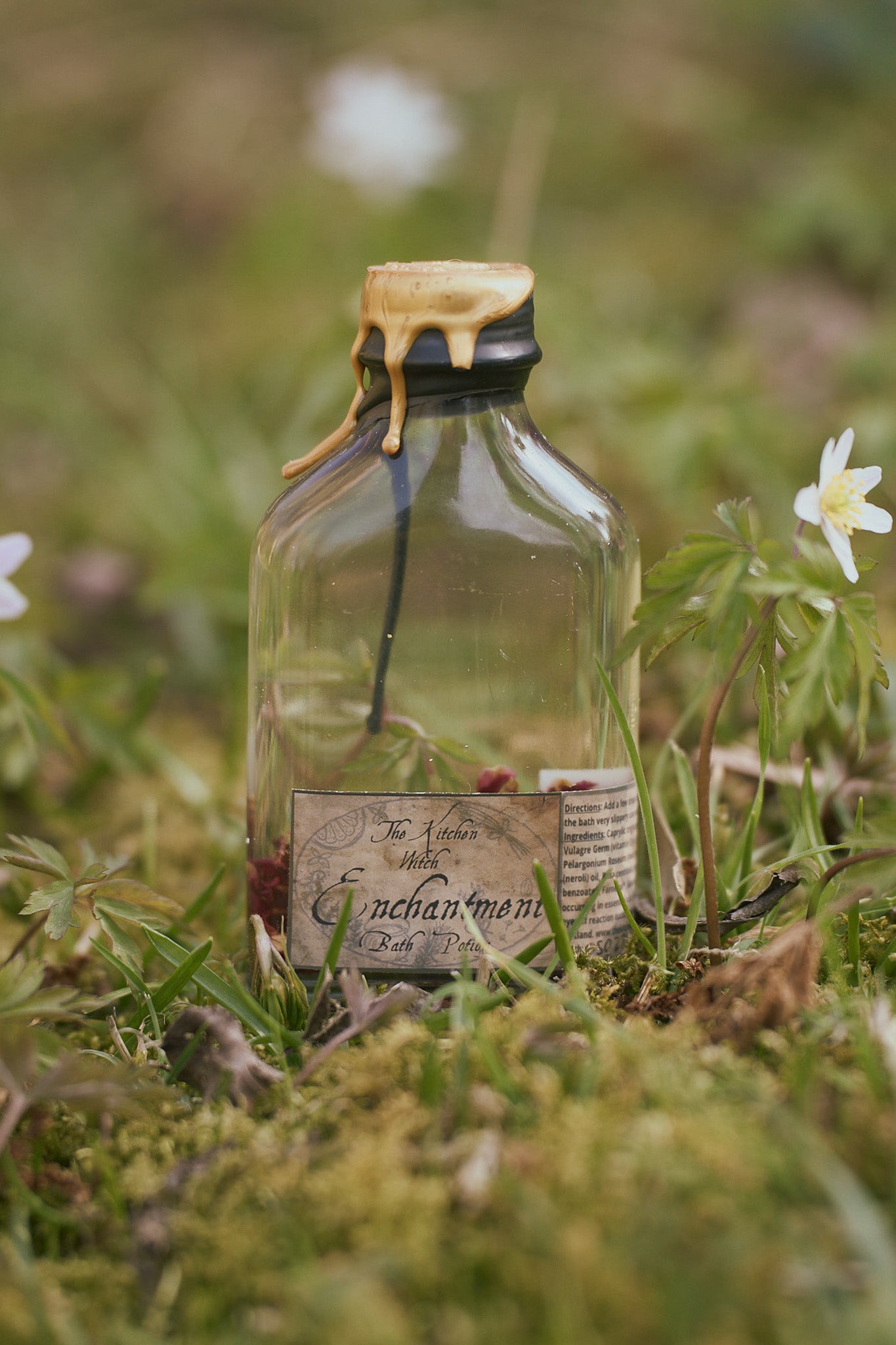 Bath Potion Bottles – Kitchen Witch Natural Botanical Blends for Ritual Soaking
