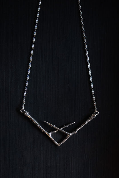 Cailleach Sterling Silver Blackthorn Necklet (Caillagh y Groamagh)