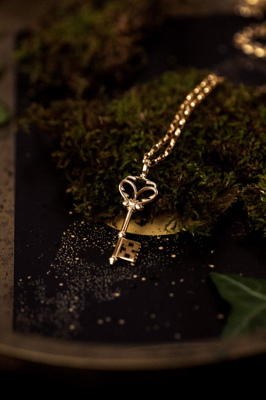 Gothic Key Small Gold Pendant Necklace