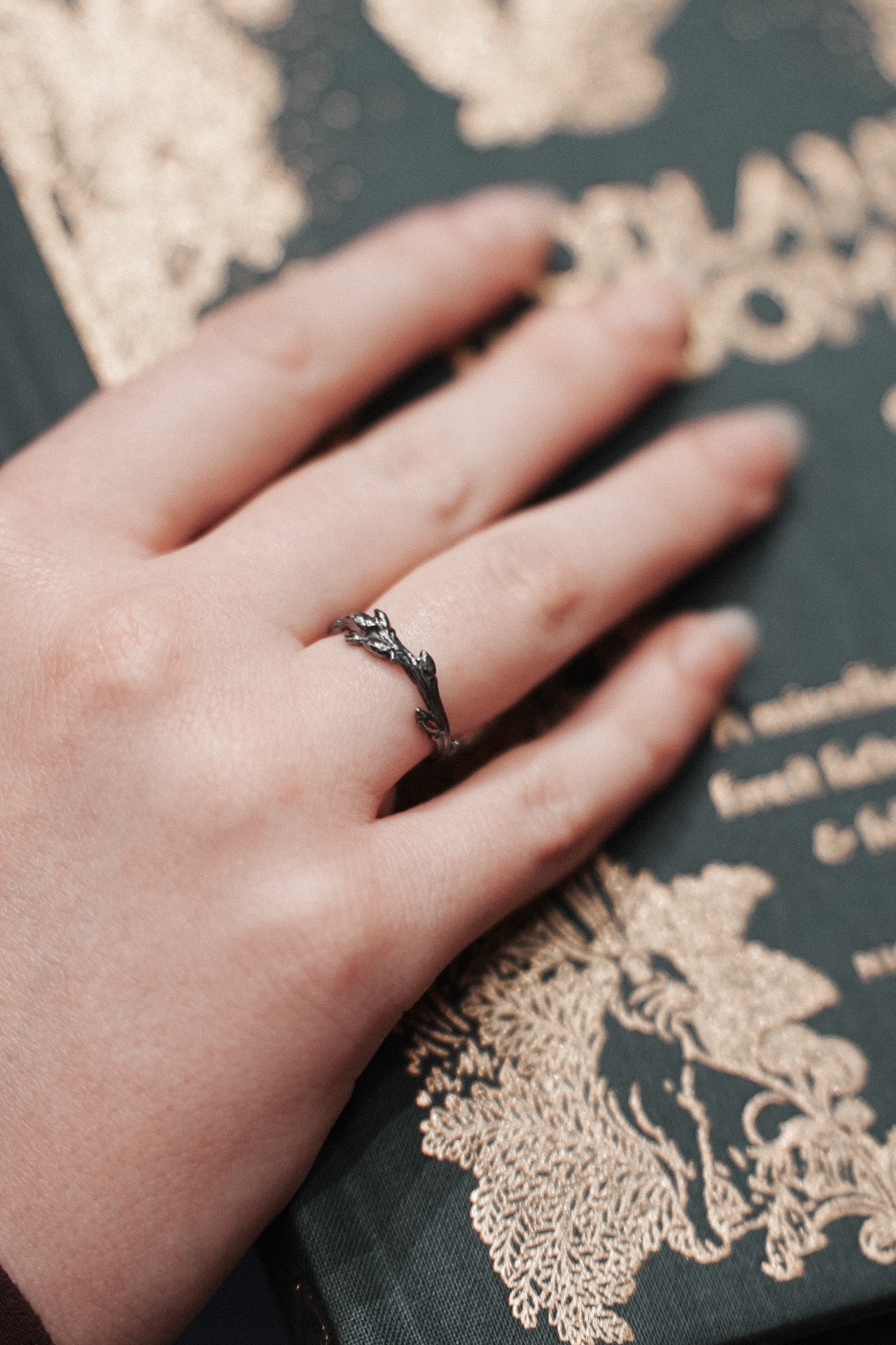 Sacred Clan Oak Twig Ring